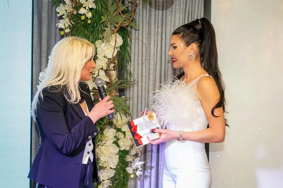 Учител.com спечели наградата Best Brand 2025